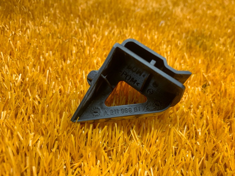 кронштейн порога, 600 рублей, Красноярск