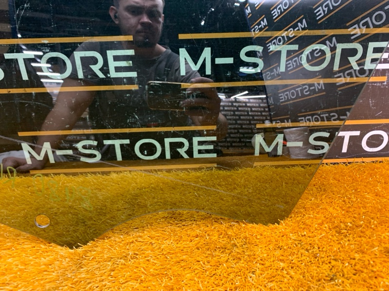 Стекло боковое, 1490 рублей, Красноярск