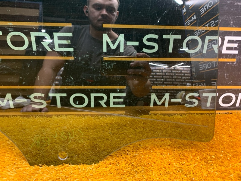 Стекло боковое, 1490 рублей, Красноярск