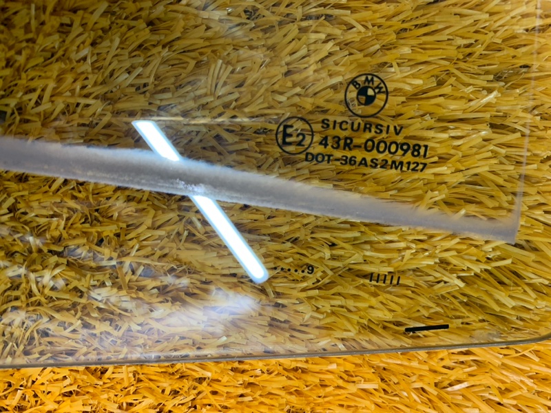 Стекло боковое, 300 рублей, Красноярск