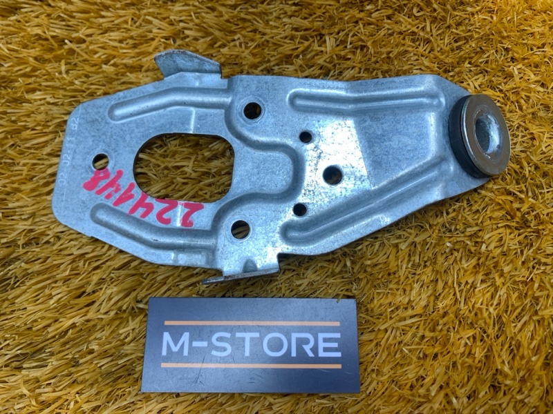 Кронштейн трапеции стеклоочистителя, 300 рублей, Красноярск