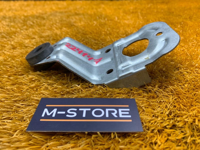 Кронштейн трапеции стеклоочистителя, 300 рублей, Красноярск