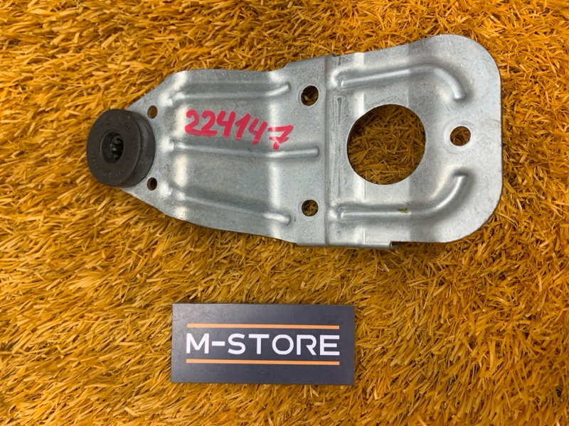 Кронштейн трапеции стеклоочистителя, 300 рублей, Красноярск