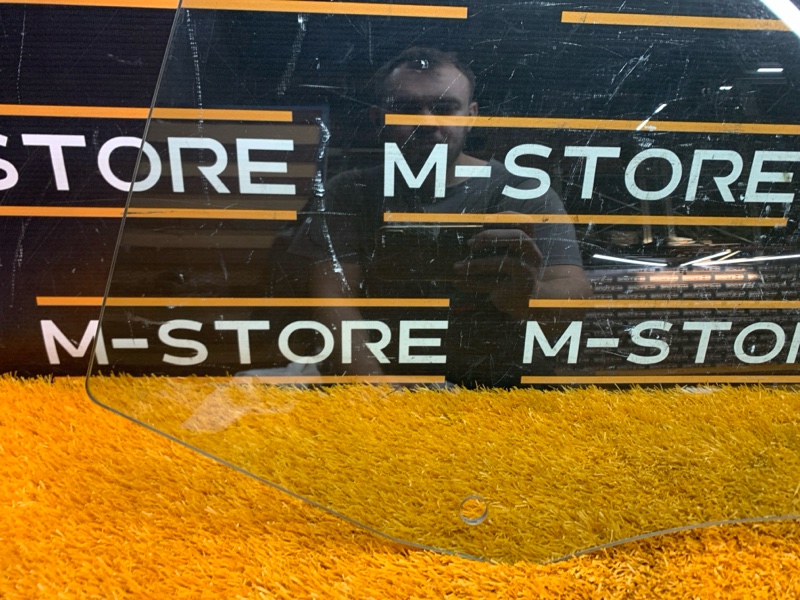 Стекло боковое, 1490 рублей, Красноярск