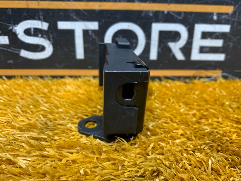 замок капота, 380 рублей, Красноярск