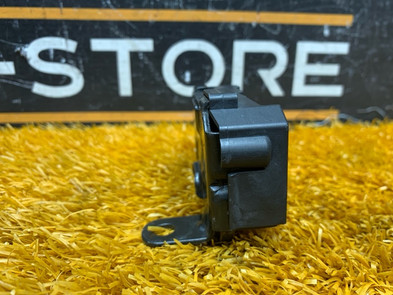 замок капота, 380 рублей, Красноярск