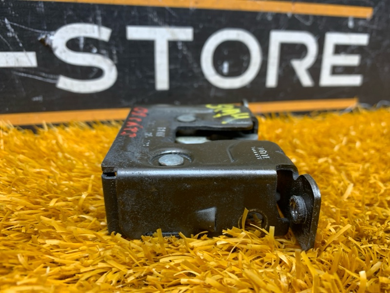 замок капота, 380 рублей, Красноярск