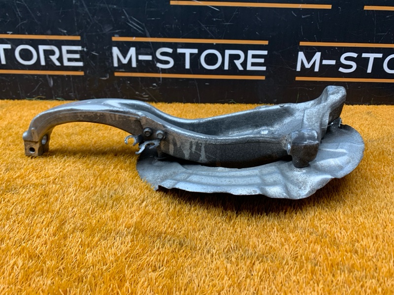 кулак поворотный, 1240 рублей, Красноярск