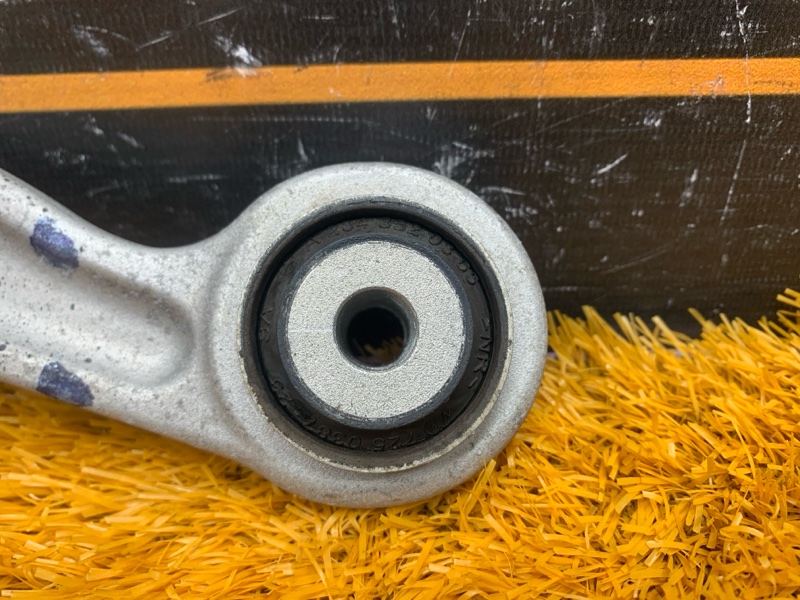 Рычаг подвески верхний, 700 рублей, Красноярск