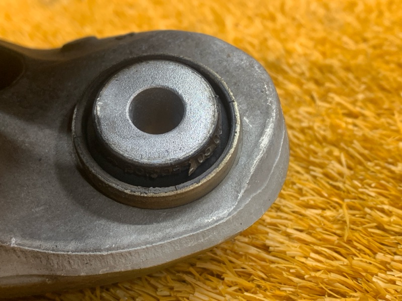 кулак поворотный, 1500 рублей, Красноярск