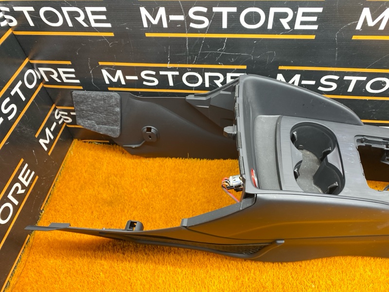 подлокотник, 4710 рублей, Красноярск