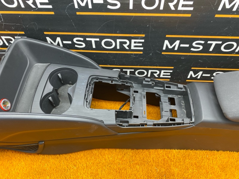 подлокотник, 4710 рублей, Красноярск