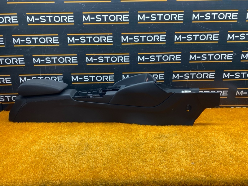 подлокотник, 4710 рублей, Красноярск