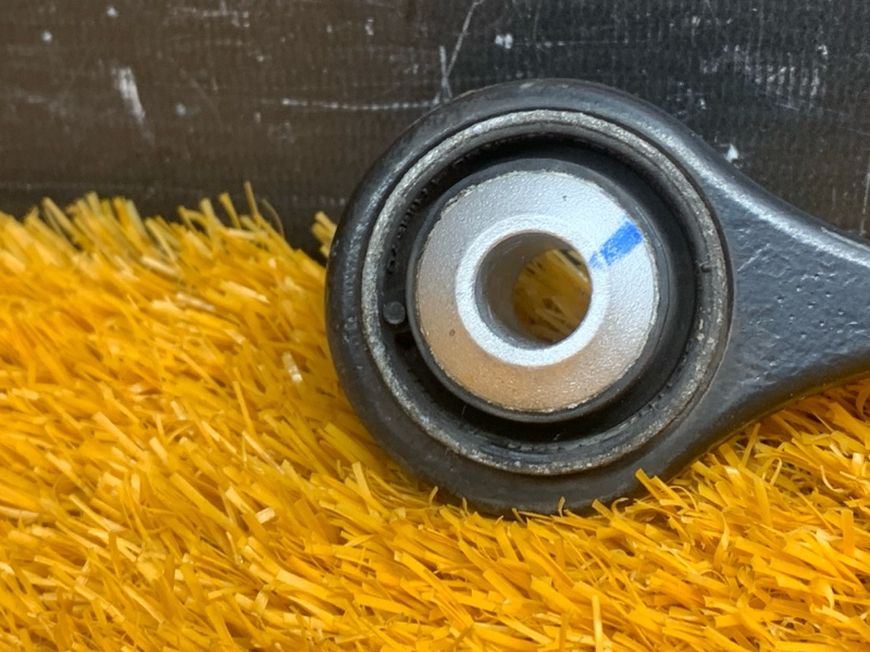 Рычаг подвески верхний, 1200 рублей, Красноярск