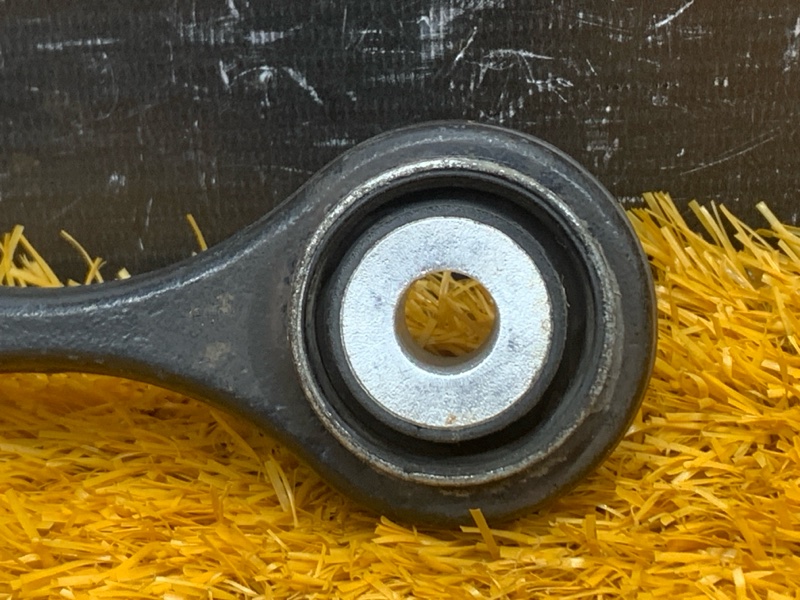 Рычаг подвески верхний, 1200 рублей, Красноярск