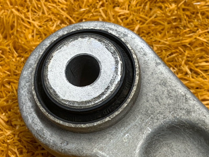 Рычаг подвески верхний, 900 рублей, Красноярск