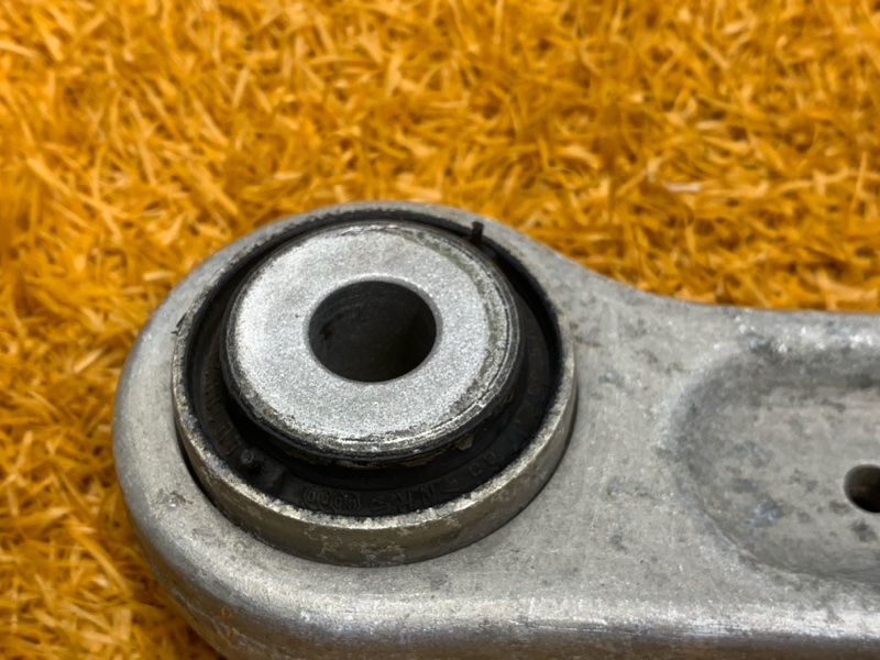 Рычаг подвески верхний, 900 рублей, Красноярск