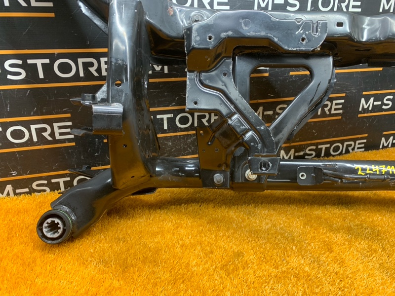 Балка поперечная (подрамник), 1500 рублей, Красноярск