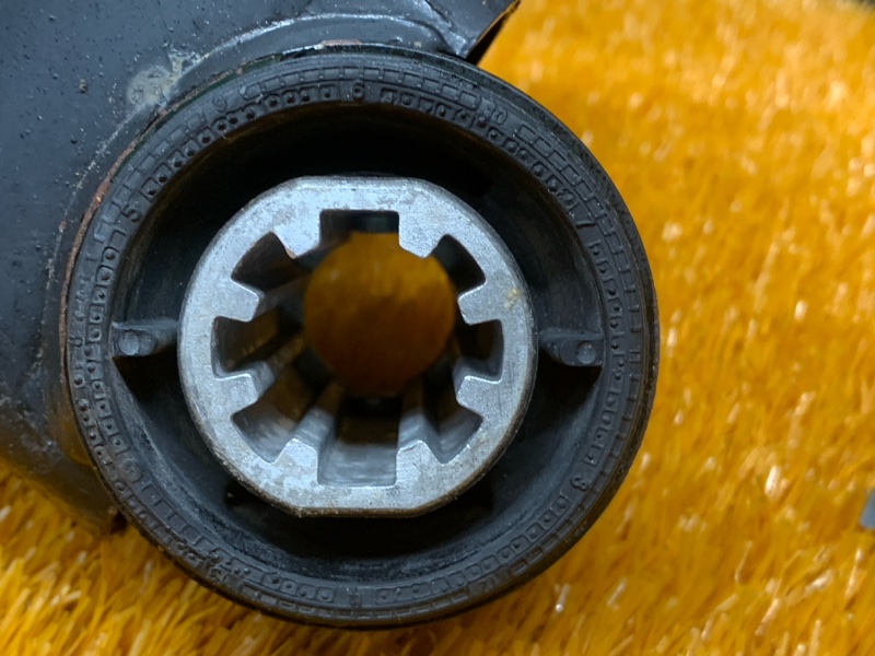 Балка поперечная (подрамник), 1500 рублей, Красноярск