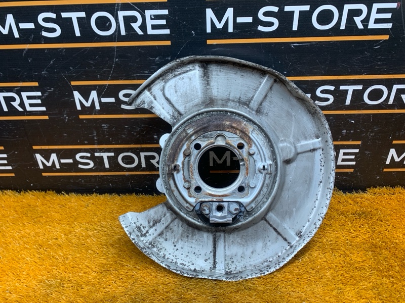 кулак поворотный, 1240 рублей, Красноярск