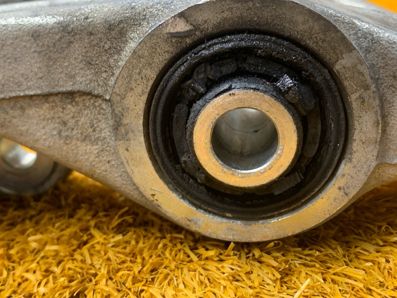 Рычаг подвески нижний, 1500 рублей, Красноярск