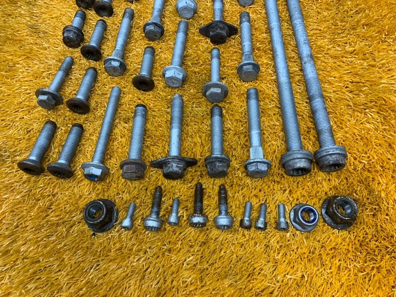 Болты и гайки задней подвески, 730 рублей, Красноярск