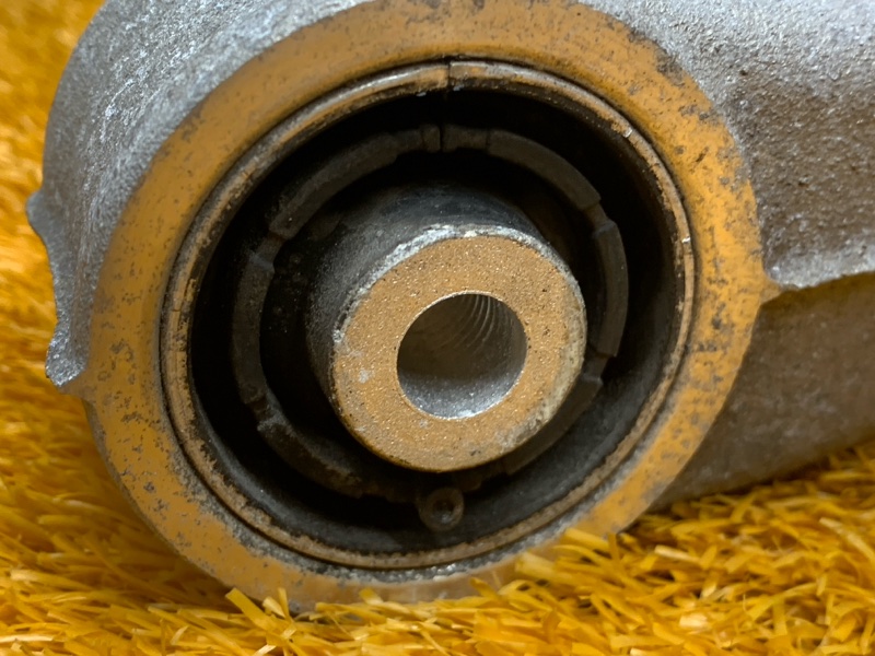 Рычаг подвески нижний, 500 рублей, Красноярск