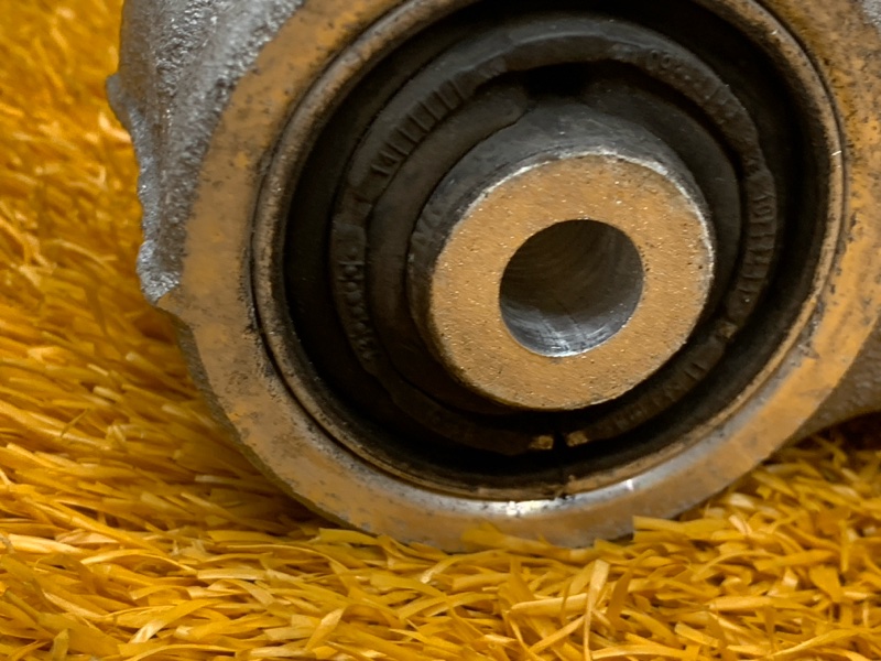 Рычаг подвески нижний, 500 рублей, Красноярск