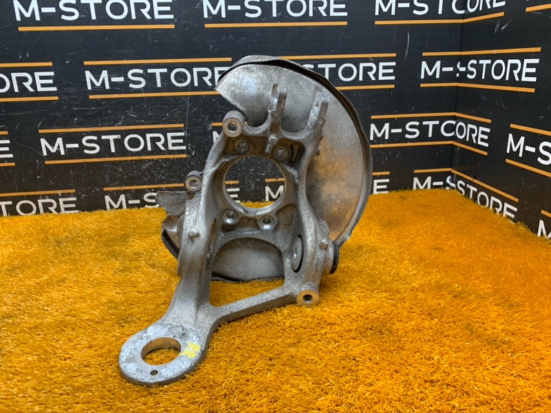 кулак поворотный, 1500 рублей, Красноярск