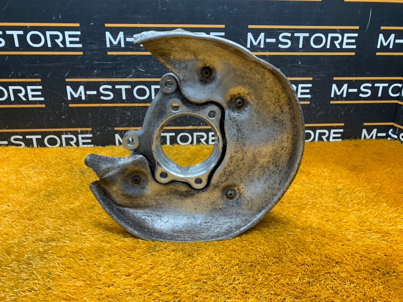 кулак поворотный, 1500 рублей, Красноярск