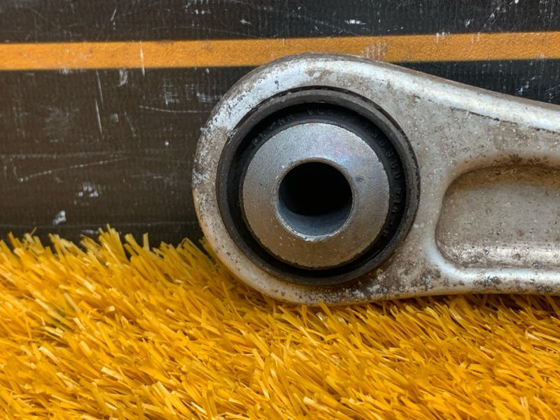 Рычаг подвески верхний, 900 рублей, Красноярск