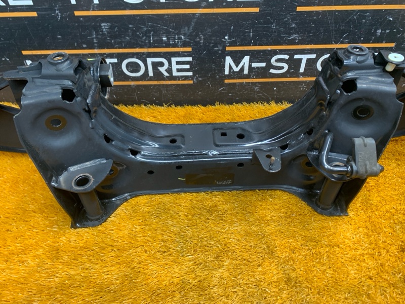 Балка поперечная (подрамник), 7850 рублей, Красноярск