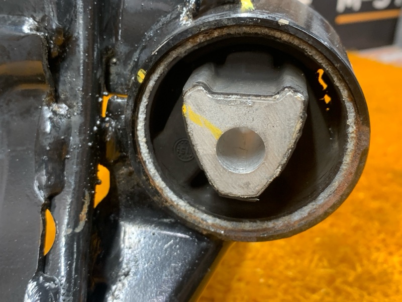 Балка поперечная (подрамник), 7850 рублей, Красноярск