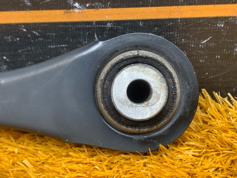 Рычаг подвески нижний, 3150 рублей, Красноярск