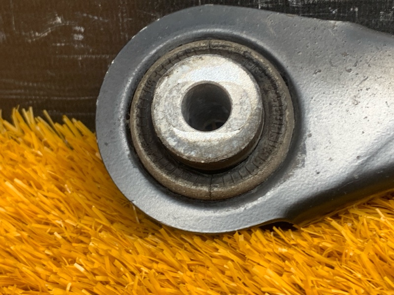 Рычаг подвески нижний, 3150 рублей, Красноярск