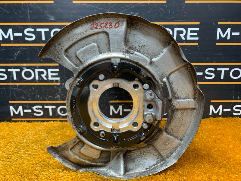 кулак поворотный, 840 рублей, Красноярск