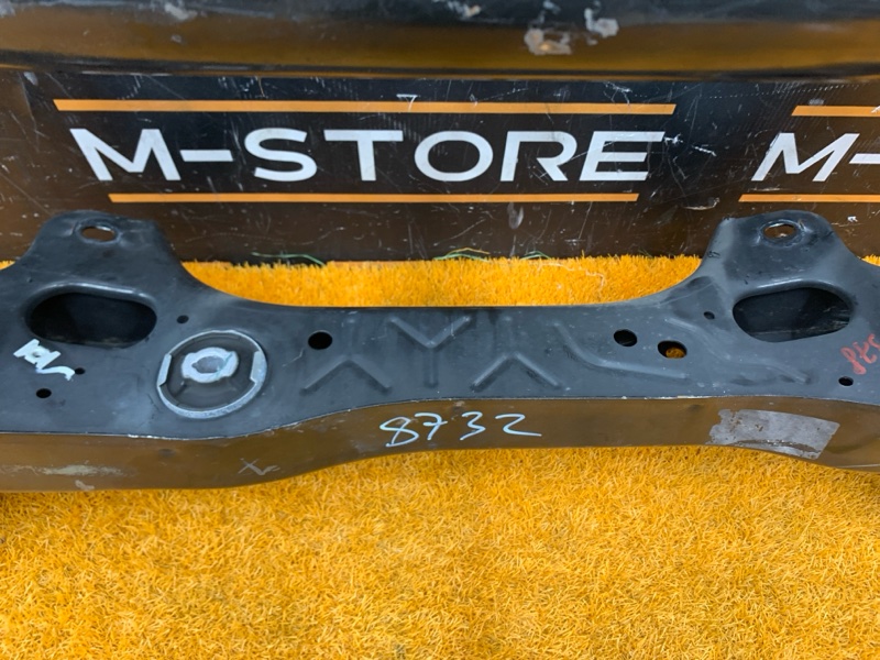 Балка поперечная (подрамник), 3150 рублей, Красноярск