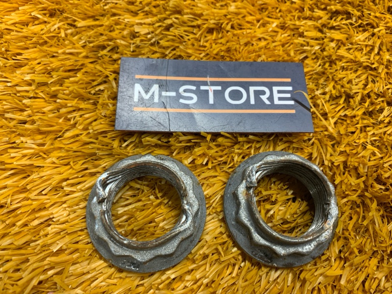 Гайка привода, 100 рублей, Красноярск