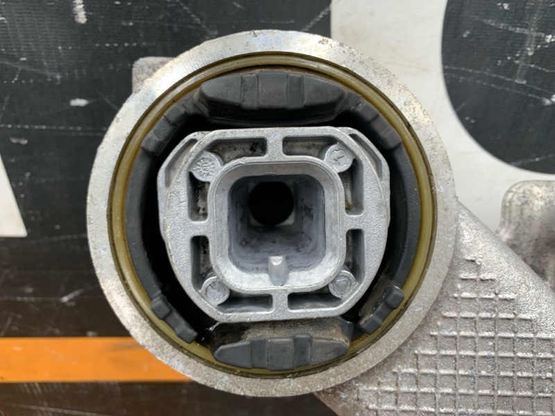 Балка поперечная (подрамник), 3150 рублей, Красноярск