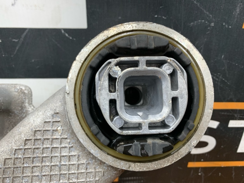 Балка поперечная (подрамник), 3150 рублей, Красноярск