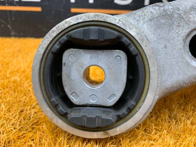 Балка поперечная (подрамник), 3150 рублей, Красноярск