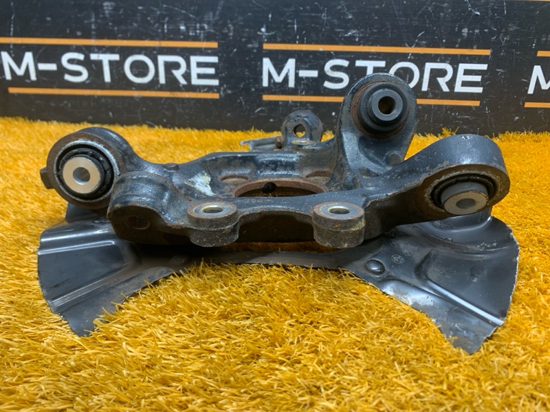 кулак поворотный, 2000 рублей, Красноярск