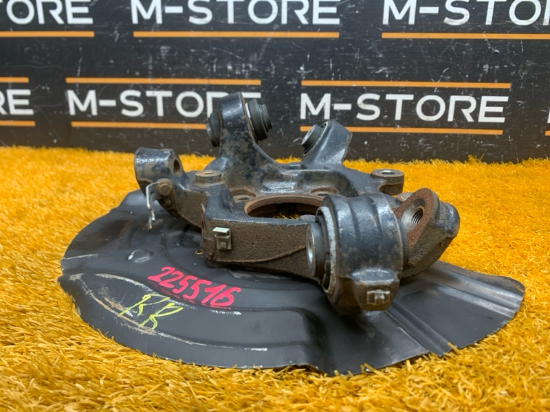 кулак поворотный, 2000 рублей, Красноярск