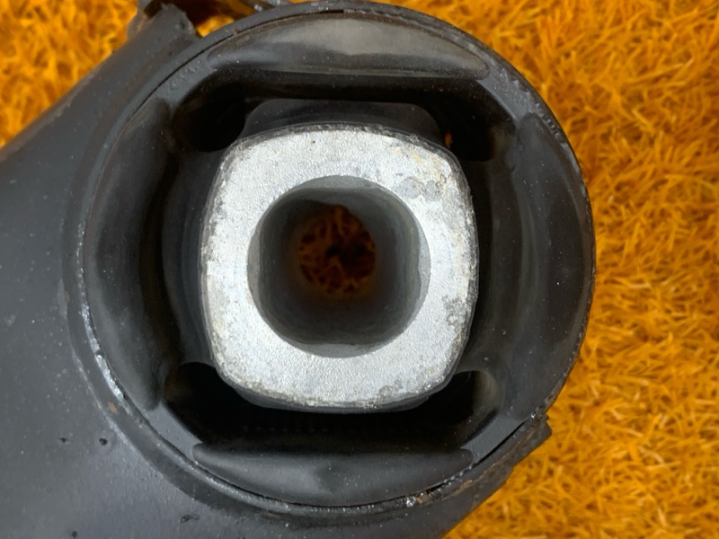 Балка поперечная (подрамник), 2370 рублей, Красноярск