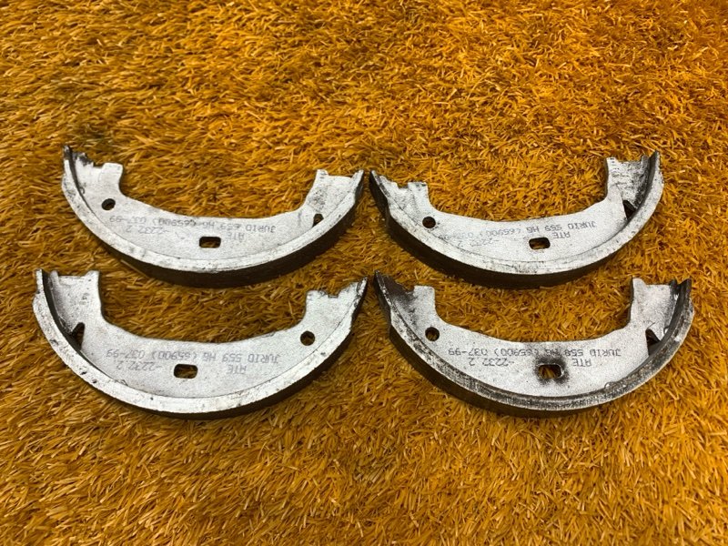 Колодки ручника, 500 рублей, Красноярск