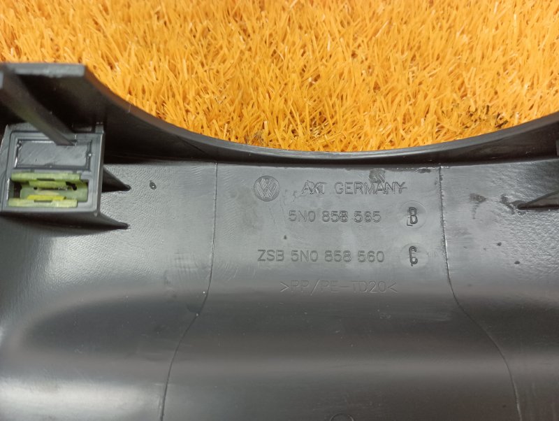 Кожух рулевой колонки, 300 рублей, Красноярск