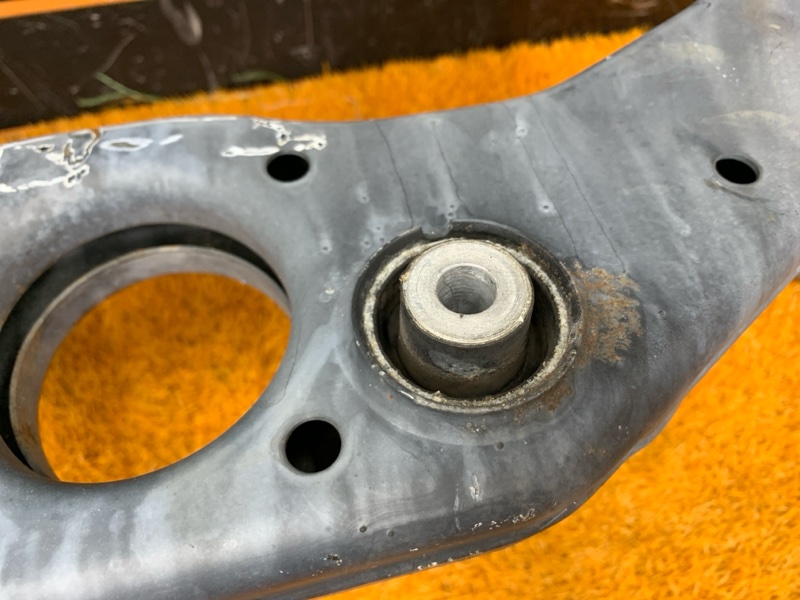 Балка поперечная (подрамник), 3800 рублей, Красноярск