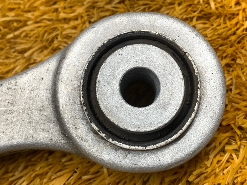 Рычаг подвески верхний, 300 рублей, Красноярск