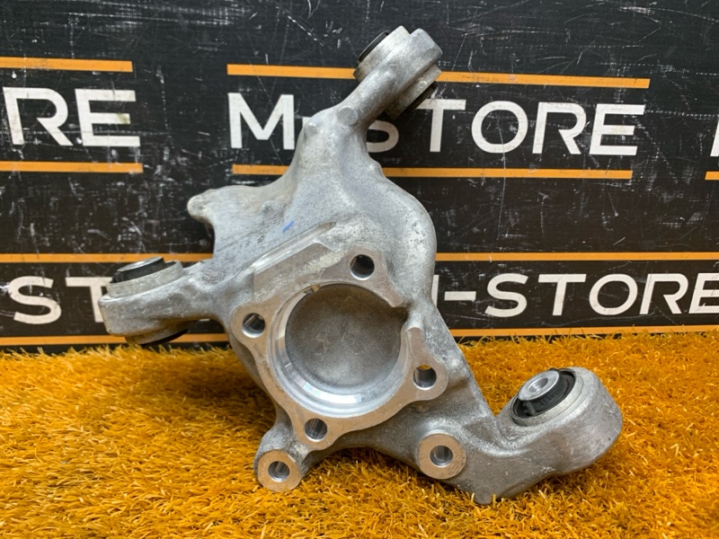 кулак поворотный, 2000 рублей, Красноярск