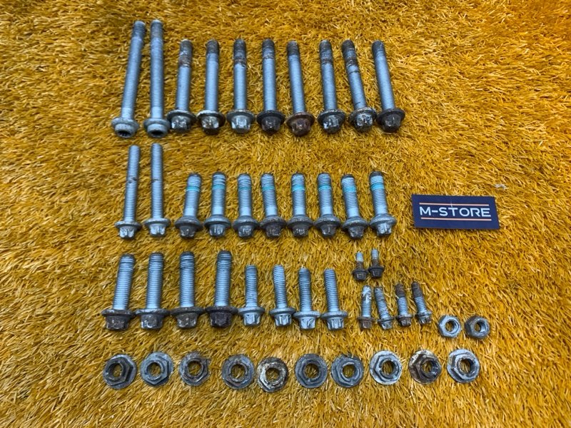 Болты и гайки задней подвески, 1000 рублей, Красноярск